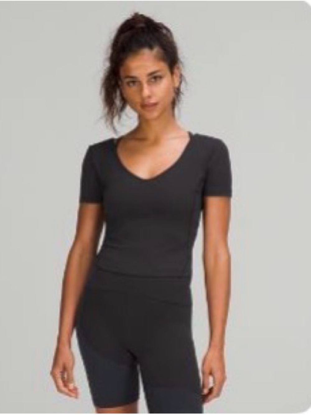 lululemon Align™ Cropped fitted T-Shirt